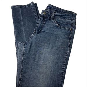 Bandolino Jeans Caroline Slim Missy 8